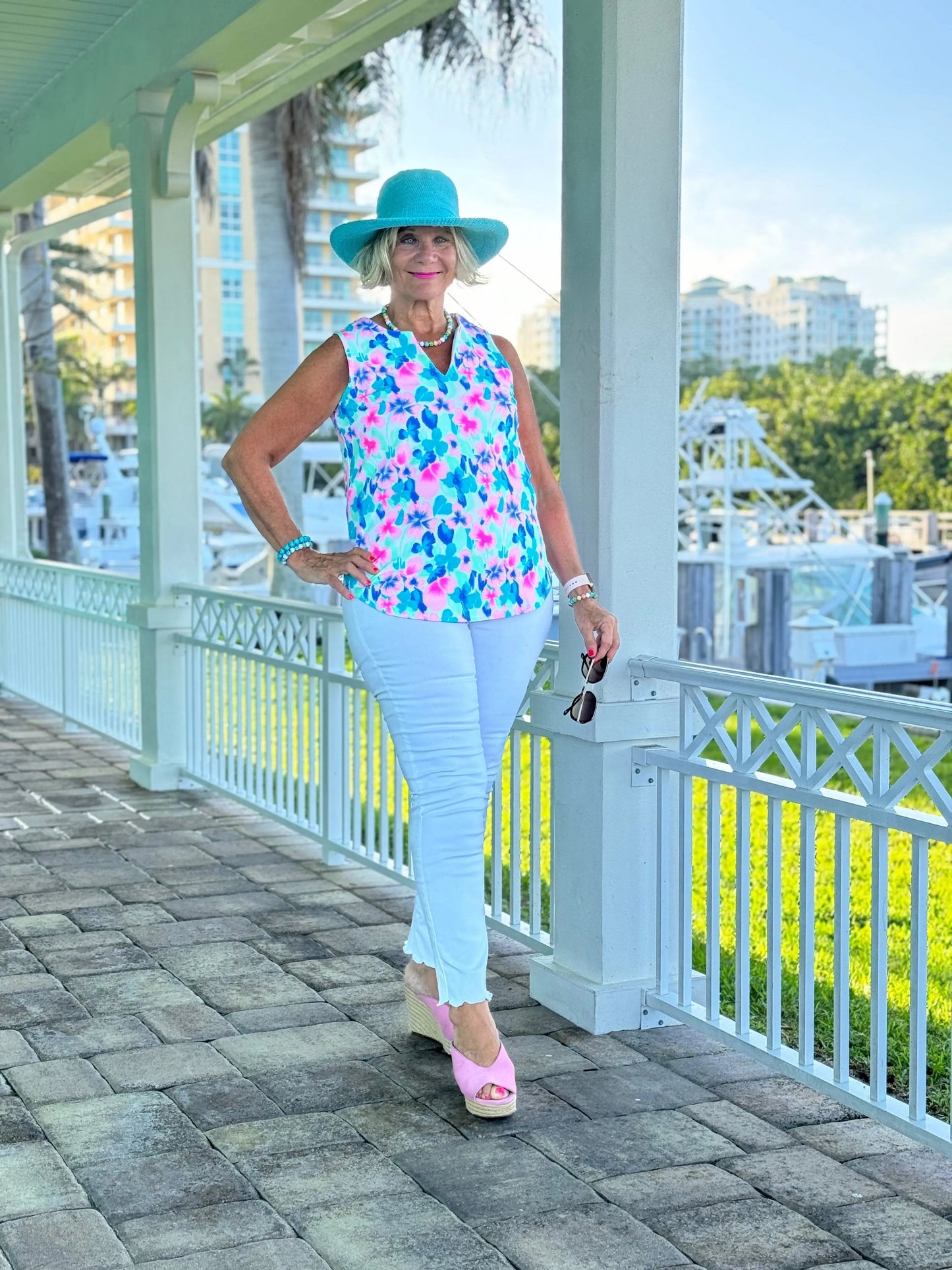 PINK PETALS SLEEVELESS V NECK