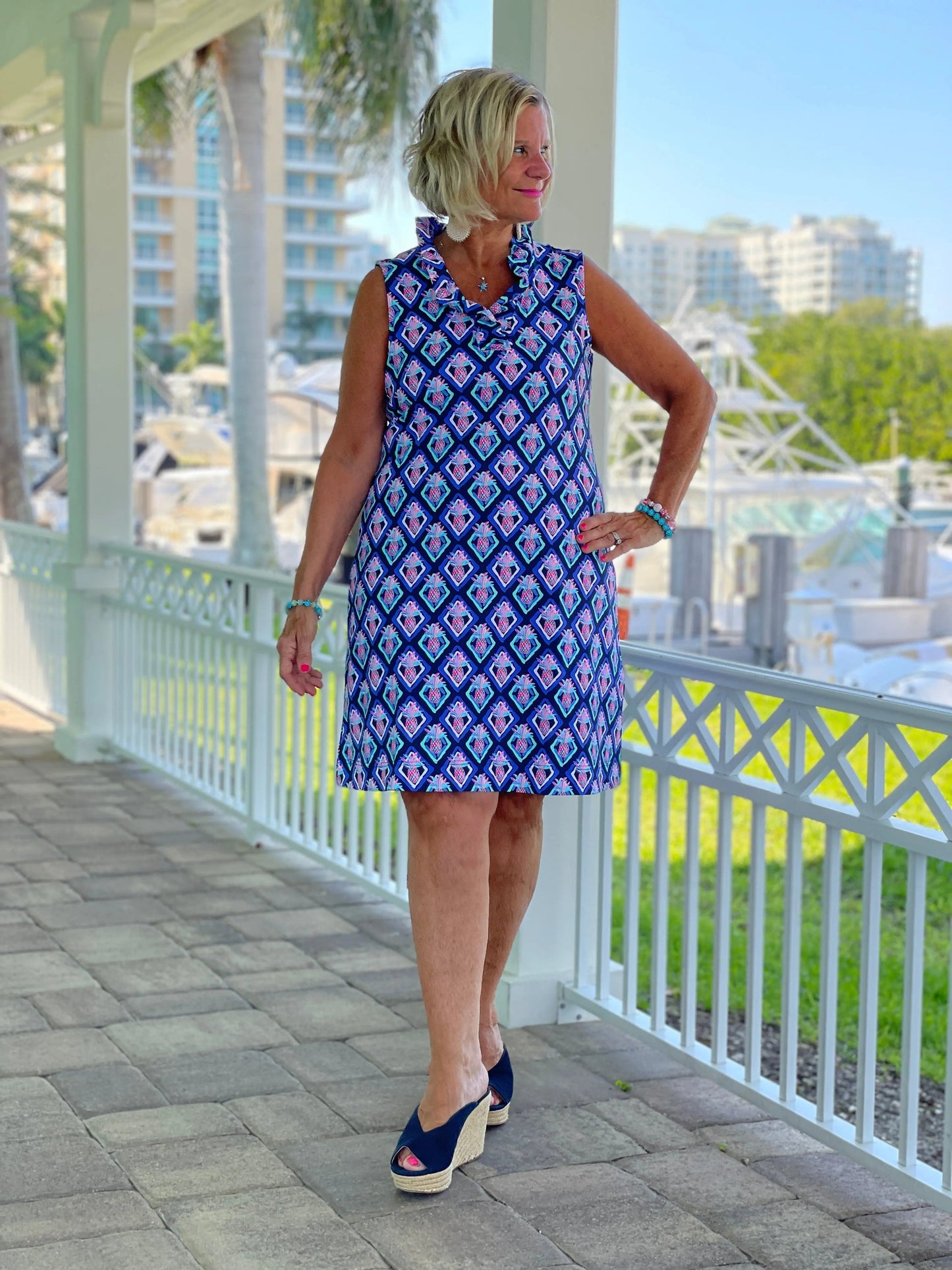 PINEAPPLE VACA RUFFLE DRESS