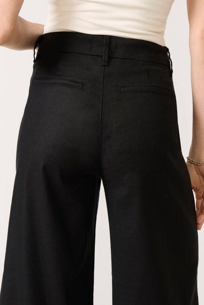 Joelle Stretch Linen Crop Pant