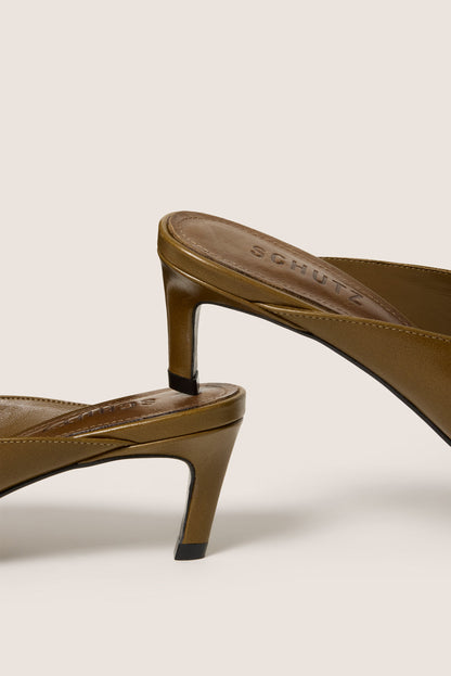 Loren Mid Mule