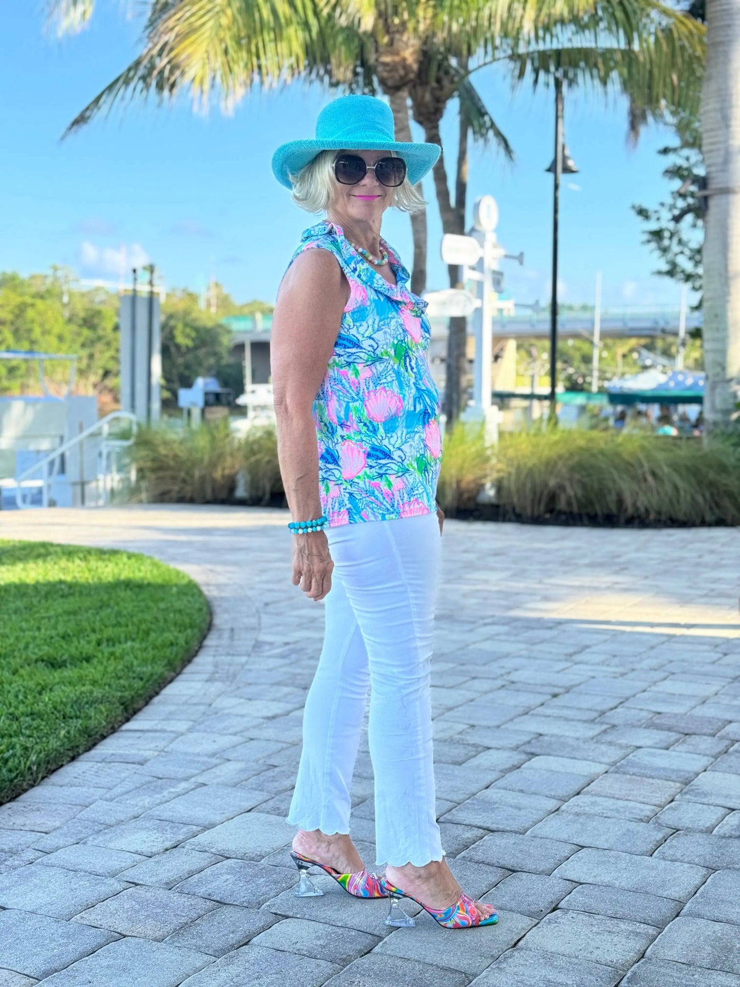 SEASHELL BEACH SLEEVELESS RUFFLE