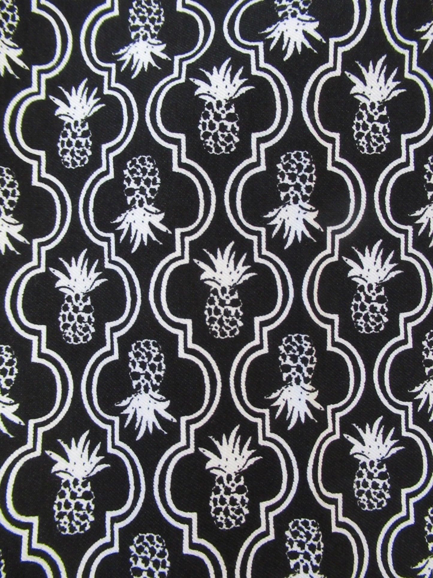 PINEAPPLE CAPRI