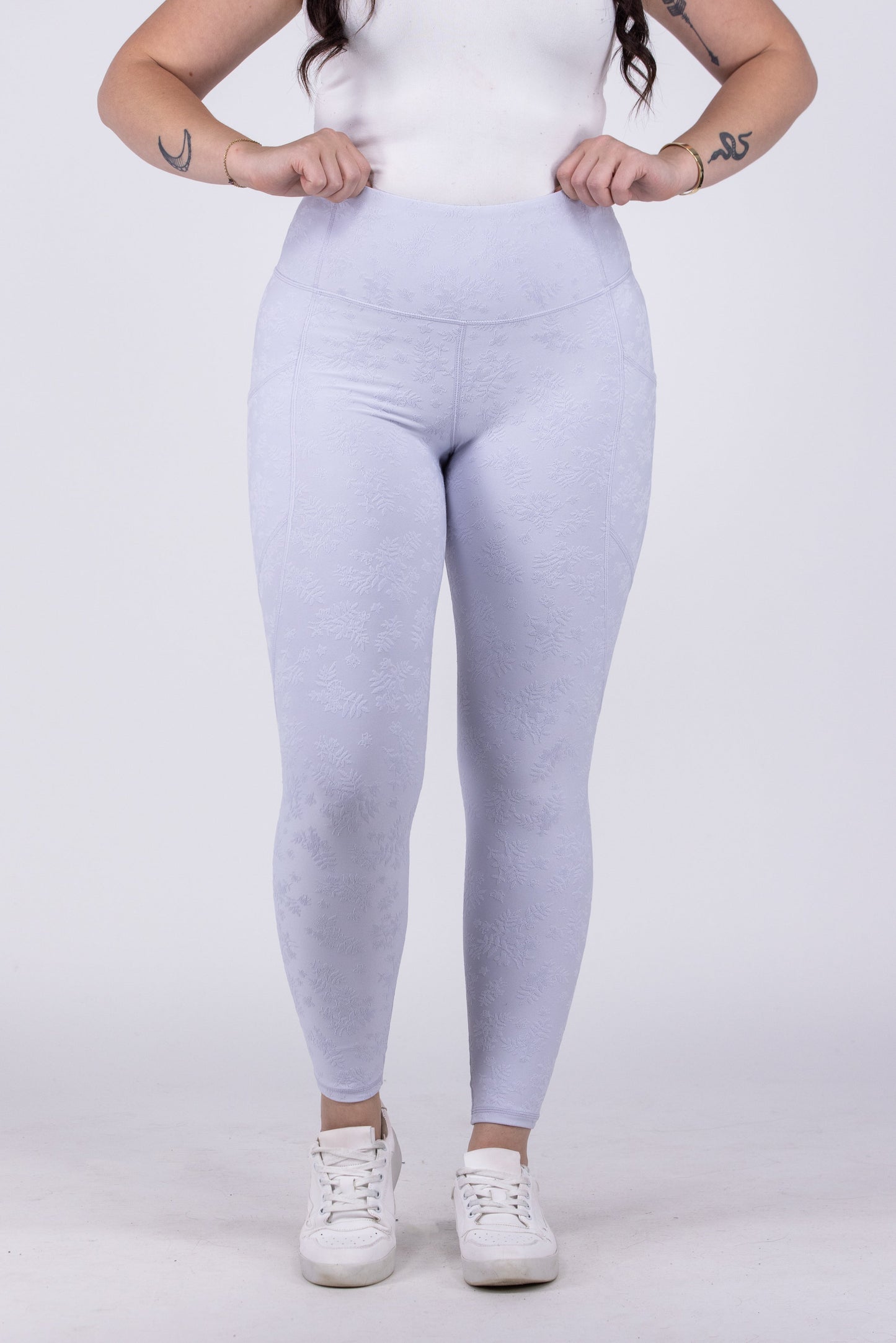 Florette Women's Textured Floral Leggings