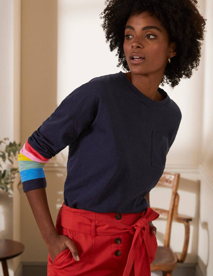 Boxy Jersey Tee-Navy Rainbow Cuff