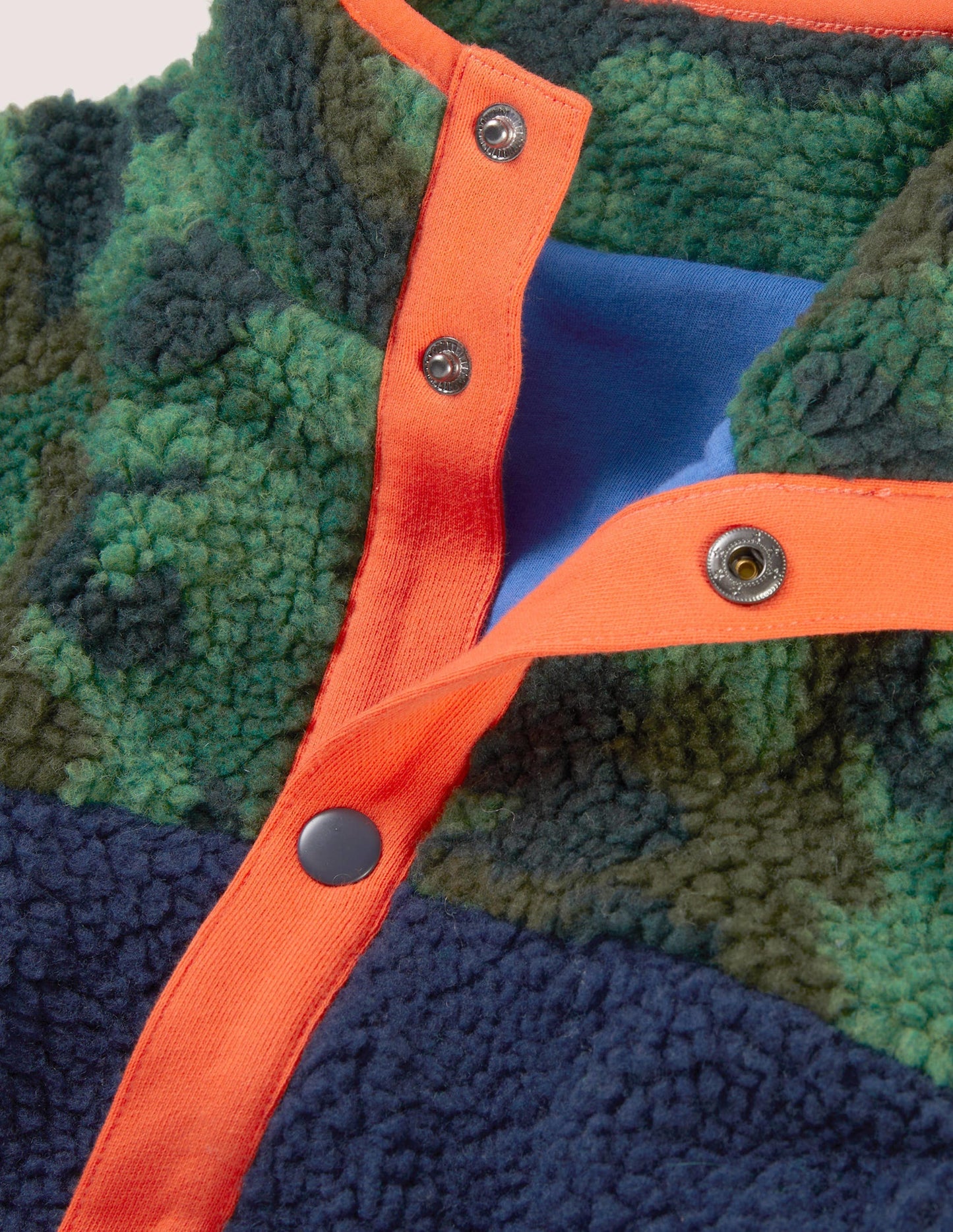 Borg Chuck-on Jacket-Colourblock Camo