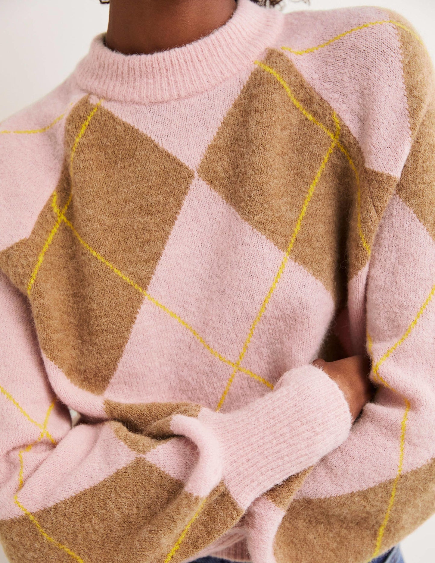 Blouson Sleeve Fluffy Sweater-Camel, Boto Pink Argyle