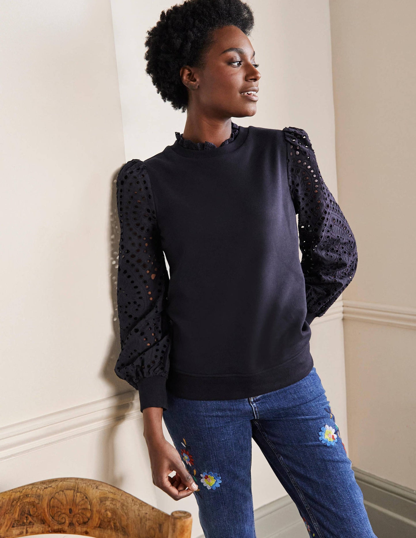 Broderie Blouson Sweatshirt-Navy