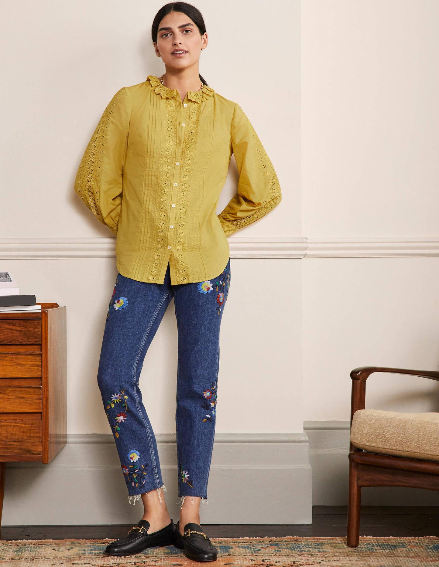 Broderie Trim Blouse-Olive Oil