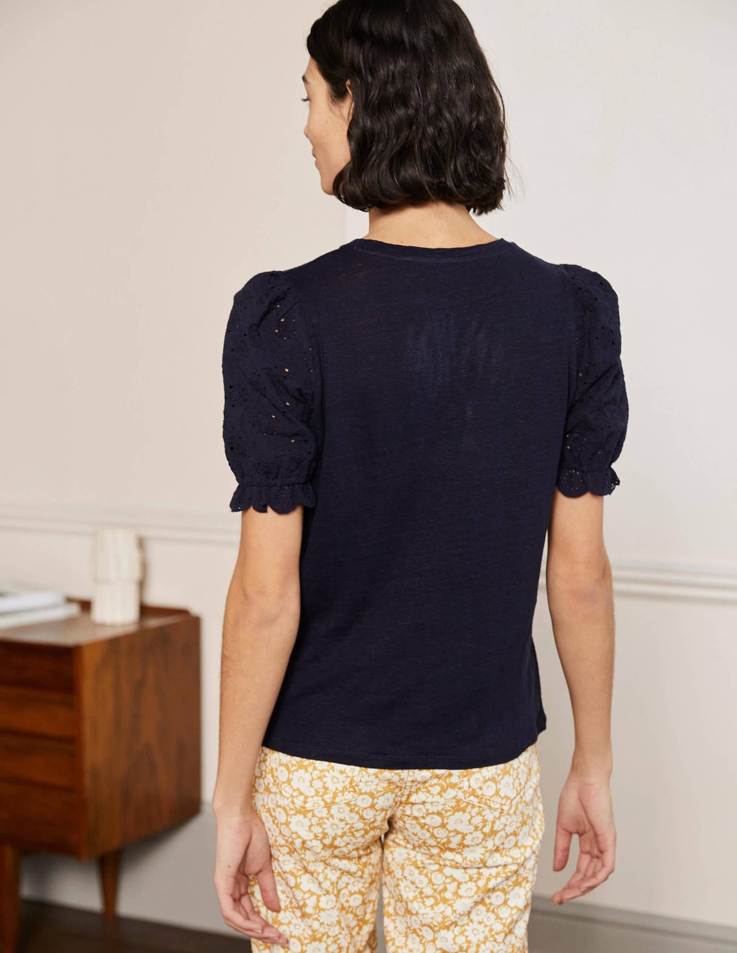 Broderie Sleeve Linen T-Shirt-Navy