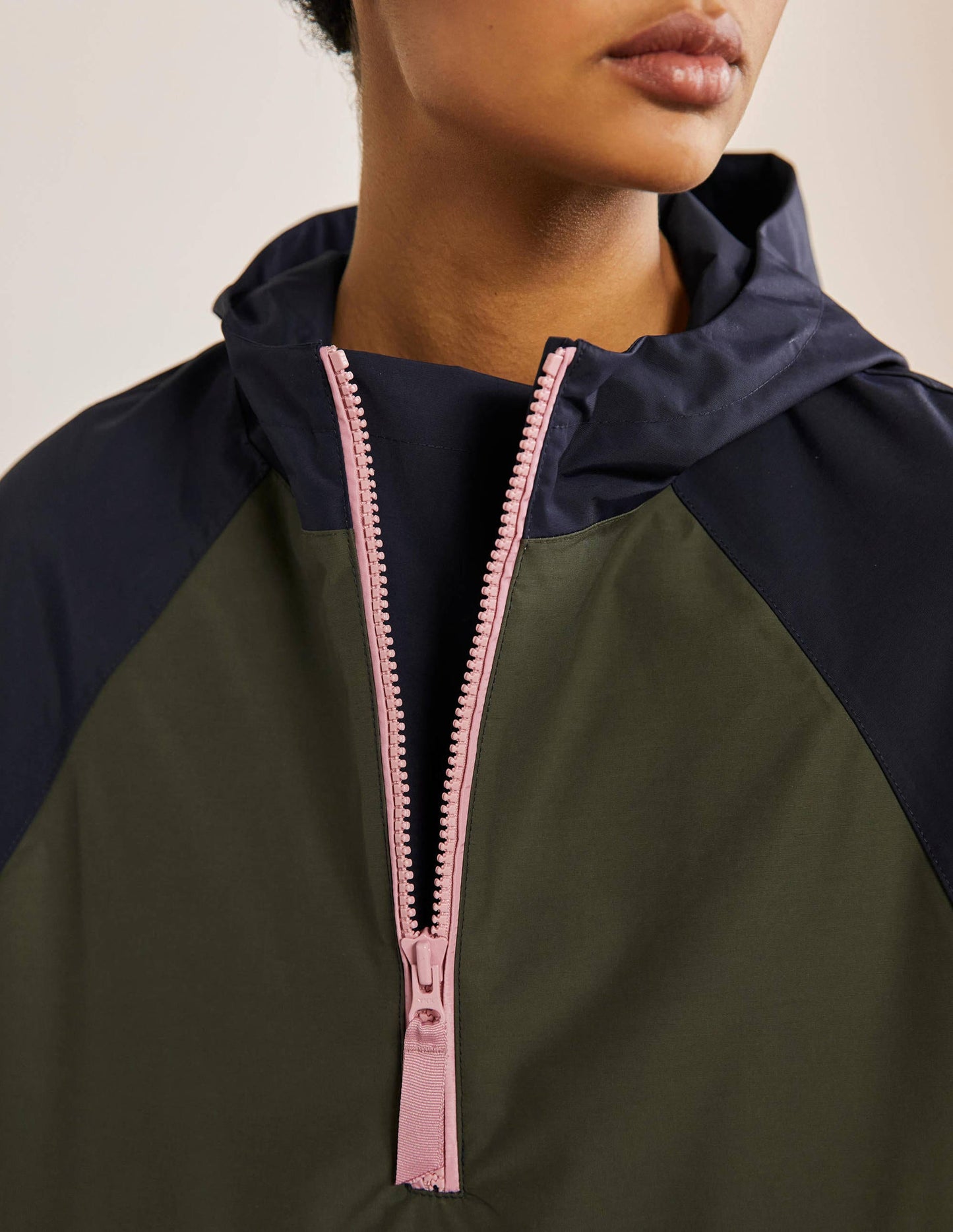Belle Packaway Anorak-Navy/Khaki