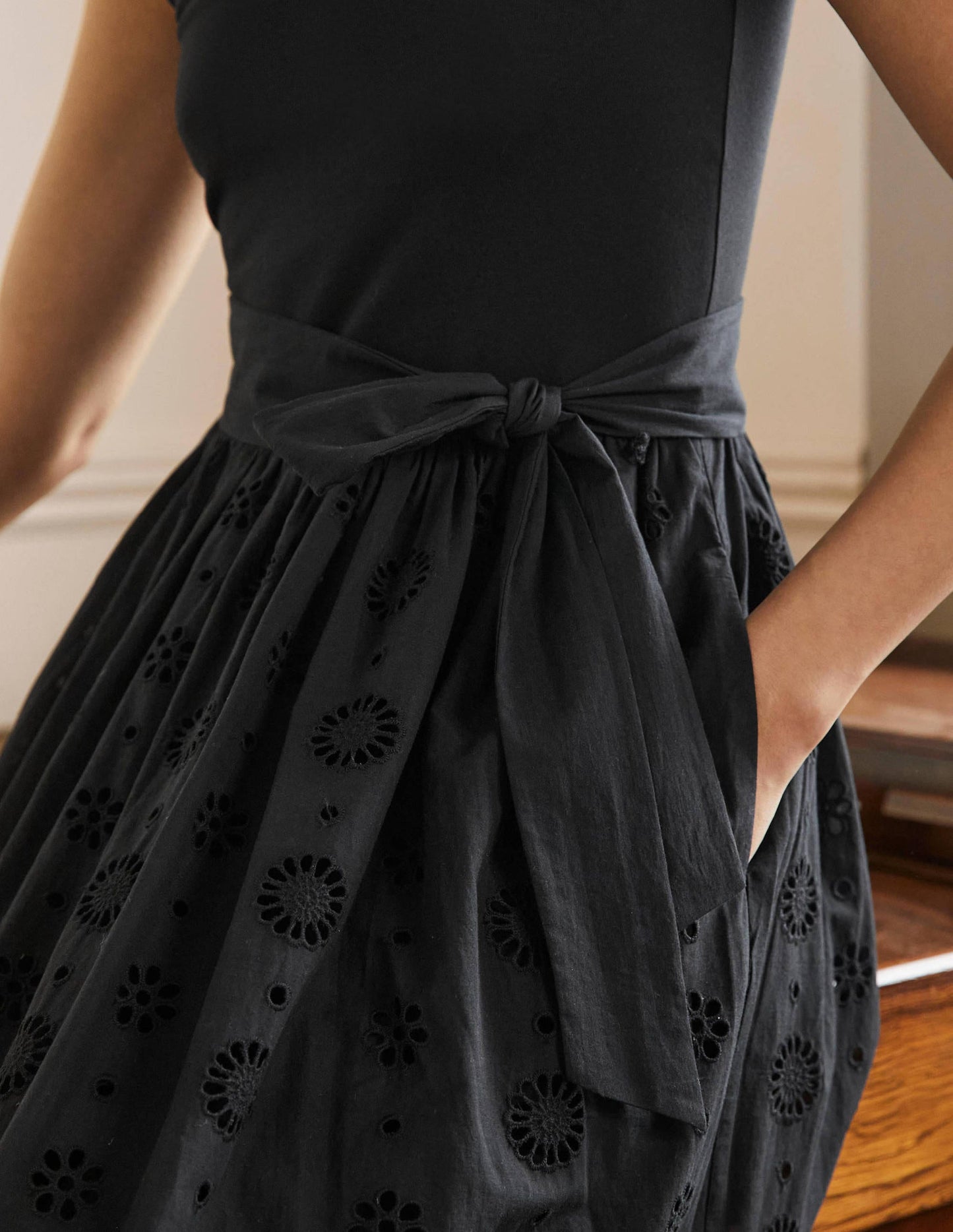 Broderie Mix Midi Dress-Black