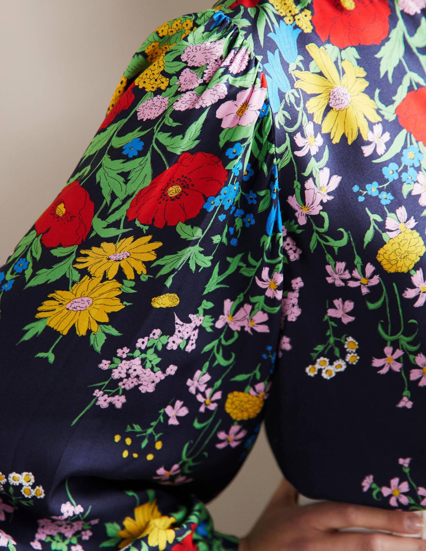 Blouson Sleeve Blouse-Navy, Botanical Terrace