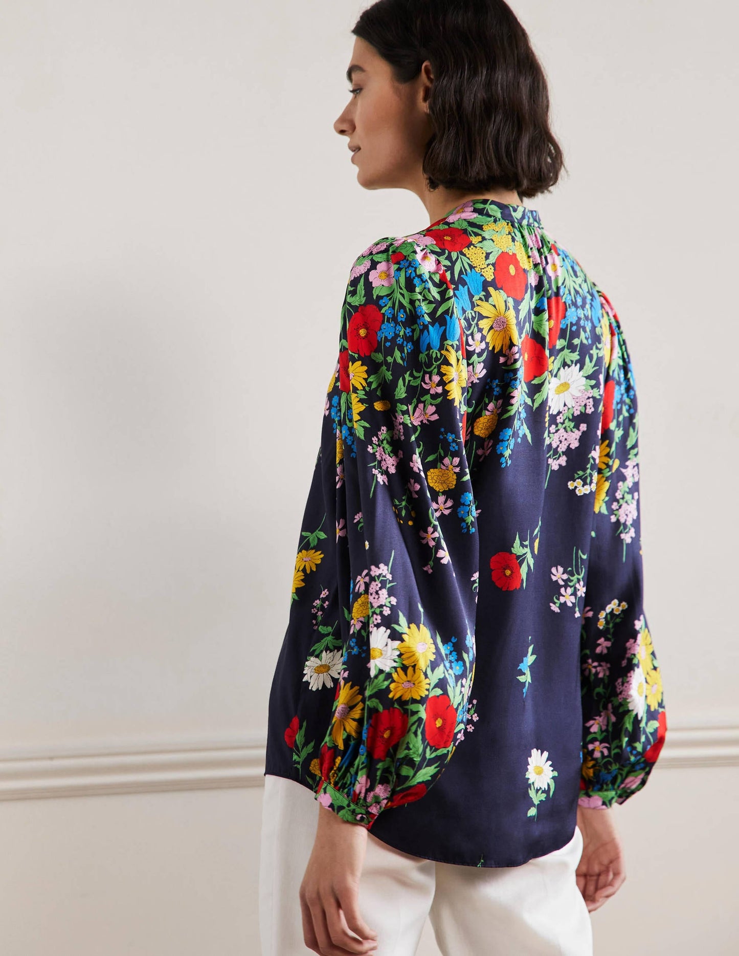 Blouson Sleeve Blouse-Navy, Botanical Terrace