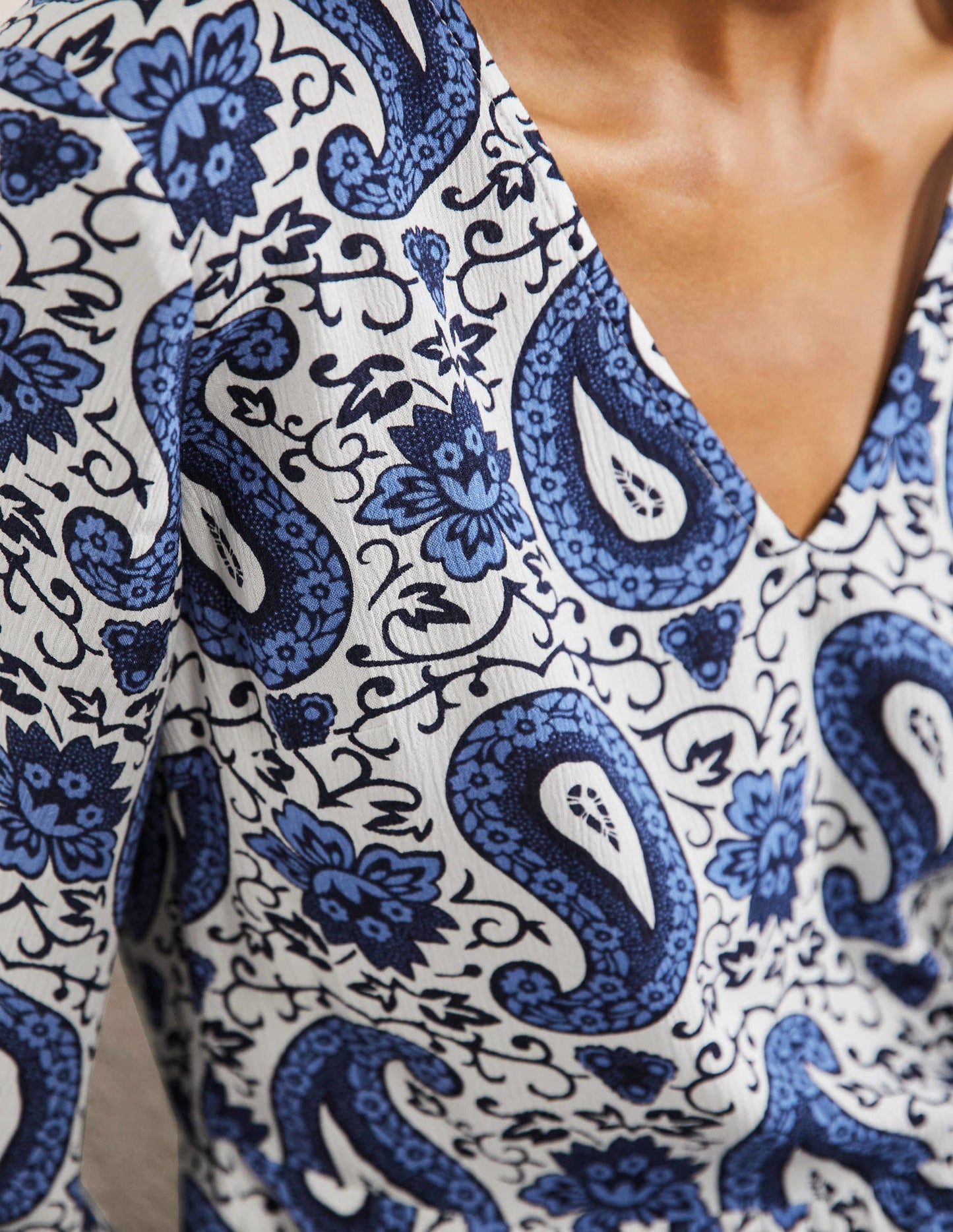 Blouson Sleeve Maxi Dress-Hyacinth, Enchanting Paisley