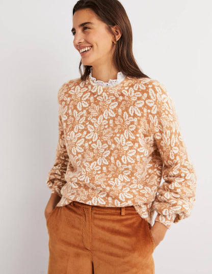 Blouson Sleeve Fluffy Sweater-Assam Brown, Acorn Leaf