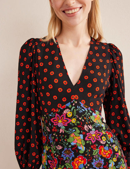 Blouson Sleeve Maxi Tea Dress-Black, Carnation Garden