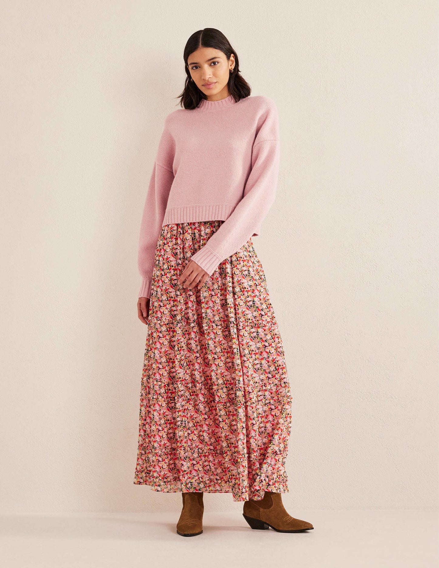 Brushed Wool Cropped Sweater-Chalky Pink