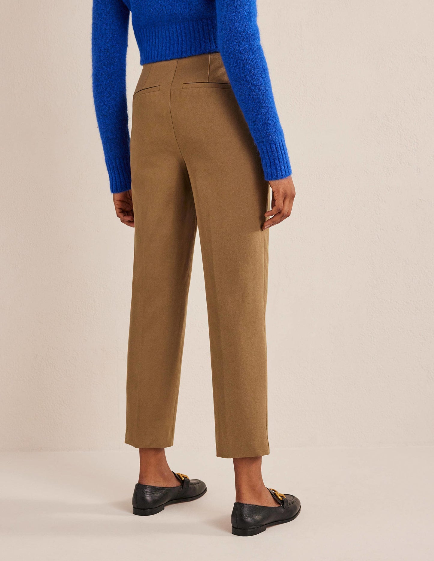 Bi-Stretch Straight Pants-Caramel Cream