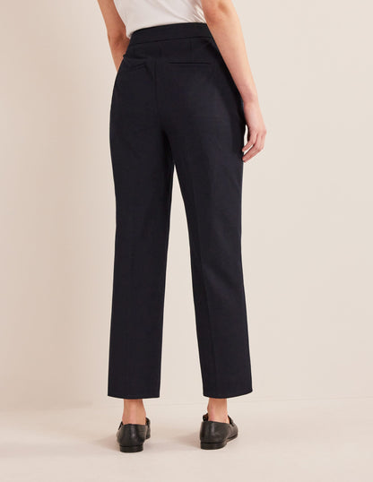 Bi-Stretch Straight Pants-Navy