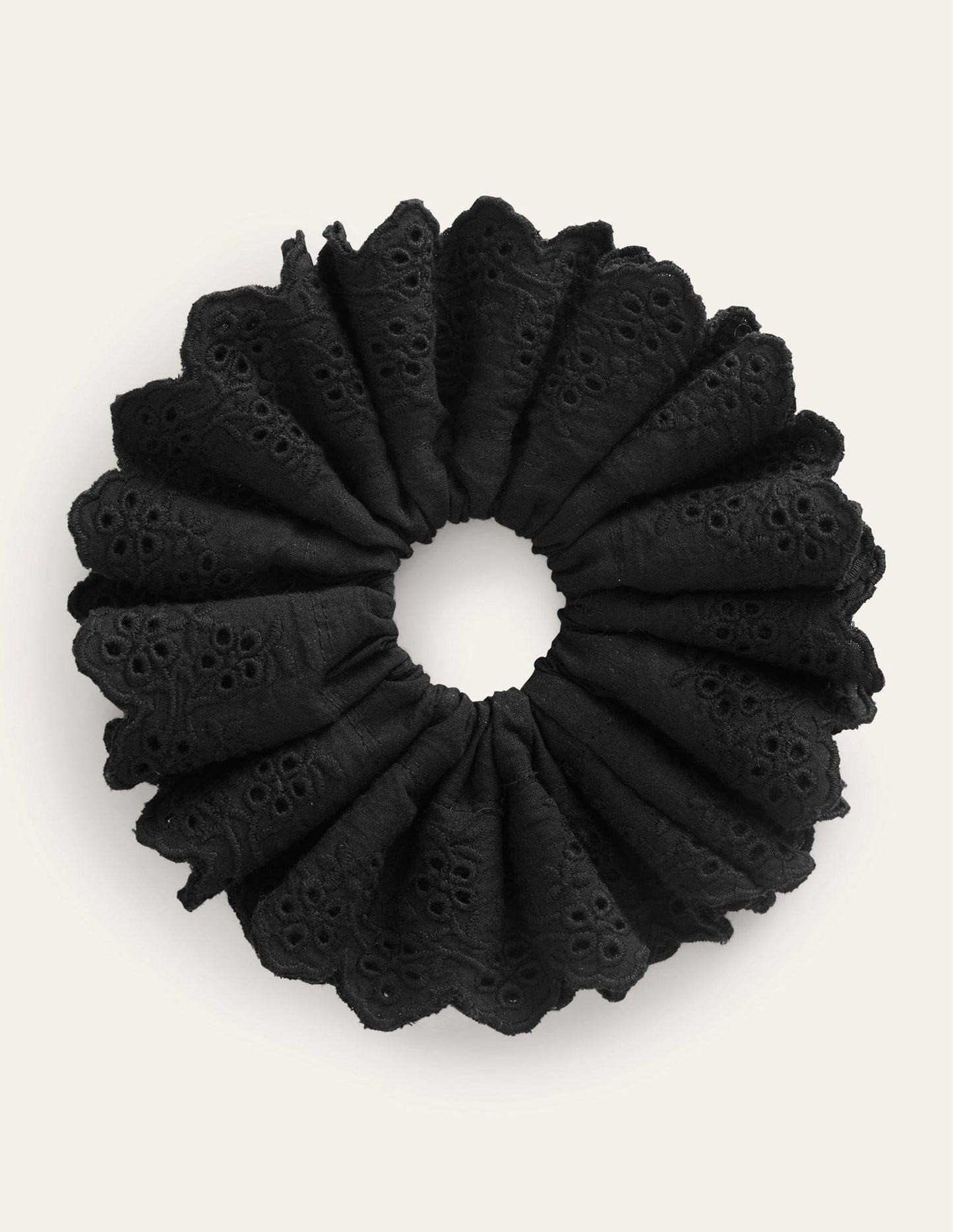 Broderie Scrunchie-Black