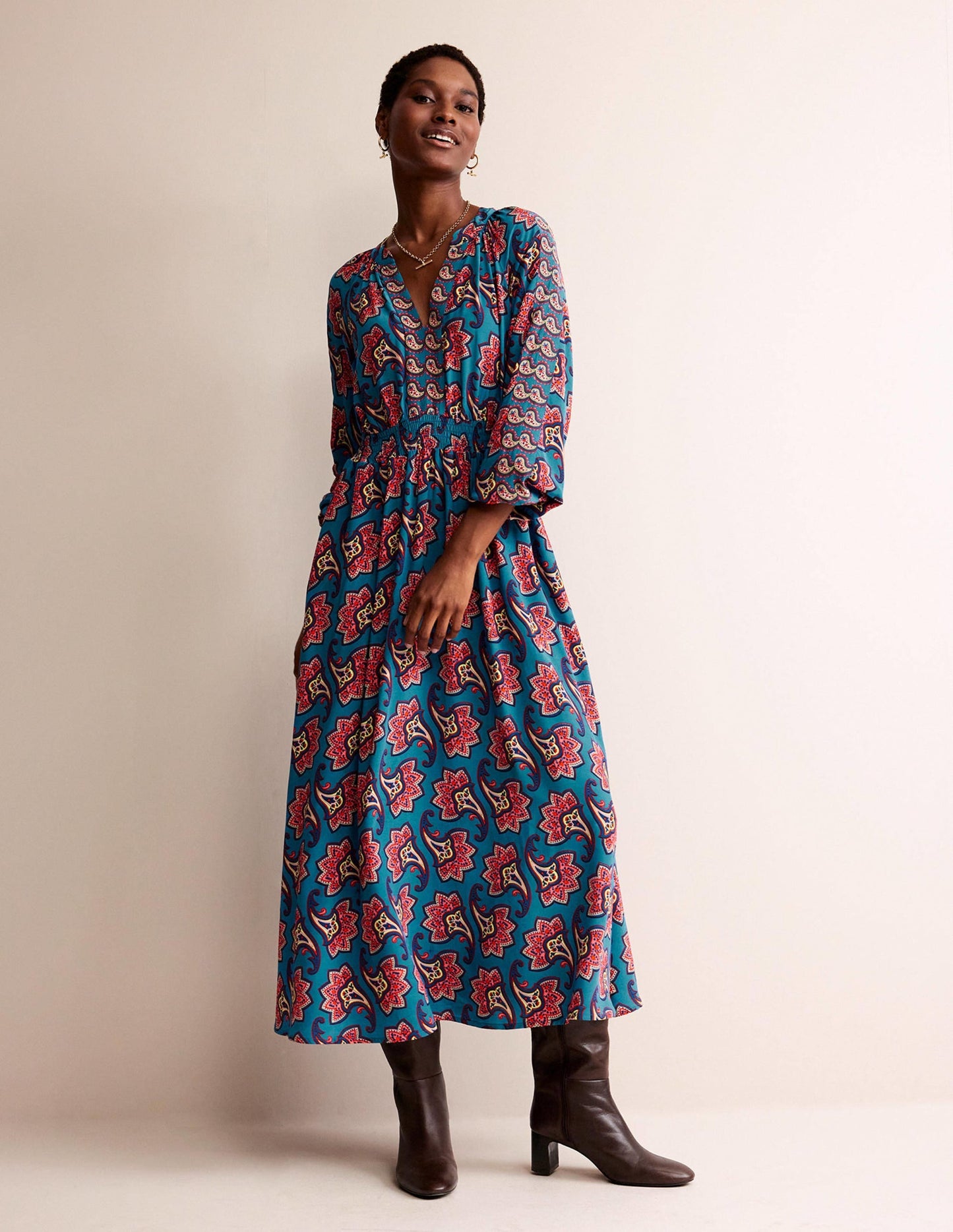 Border Print Raglan Midi Dress-Aegean Blue, Paisley Amaryllis