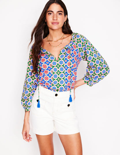 Blouson Sleeve Raglan Top-Bloom Geo