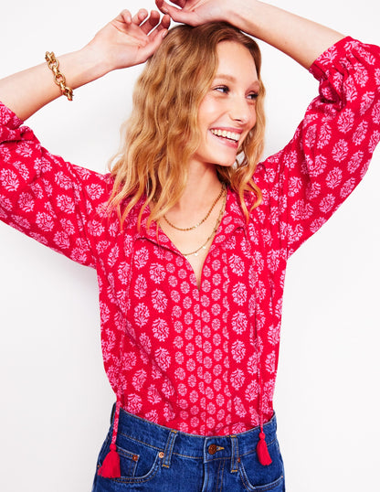 Blouson Sleeve Raglan Top-Posy Stamp