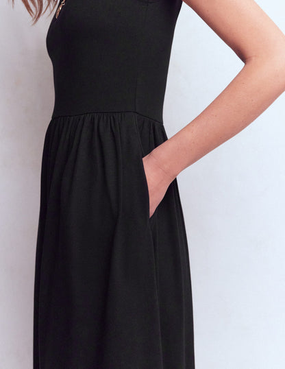 Boat Neck Mix Dress-Black