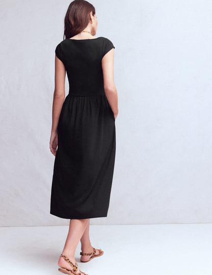 Boat Neck Mix Dress-Black