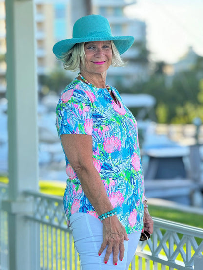 SEASHELL PINK AND BLUE SHORT SLEEVE