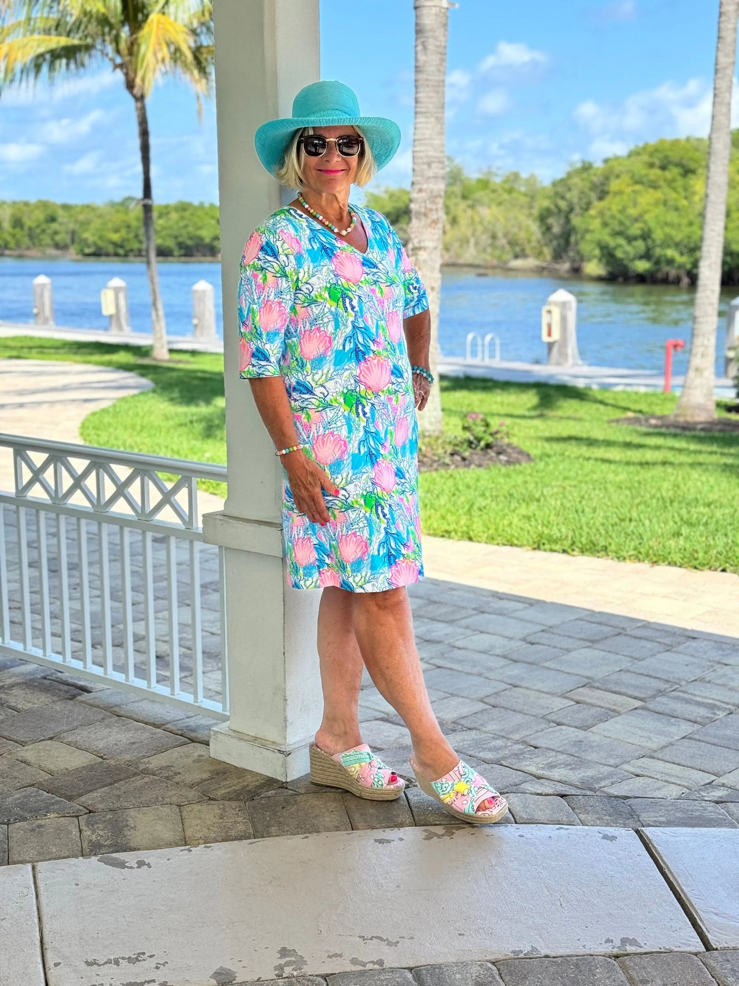 SEASHELL BEACH ELBOW SLEEVE DRESS