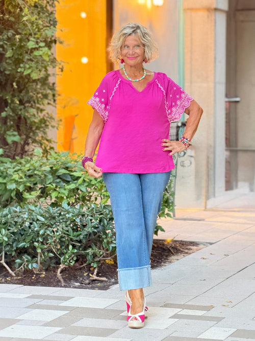 PINK  FLORAL EBROIDERY TOP