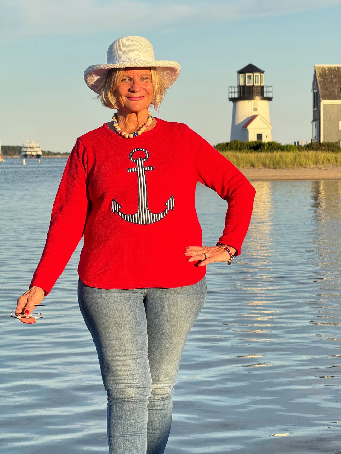 RED  NAVY STRIPED ANCHOR