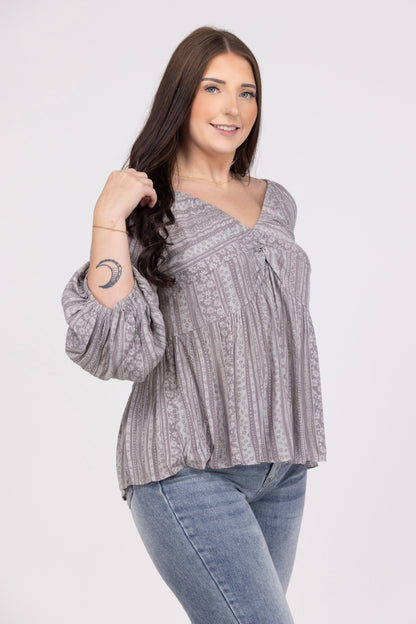 Looking Pretty Women's Lightweight Babydoll Long Sleeve Top