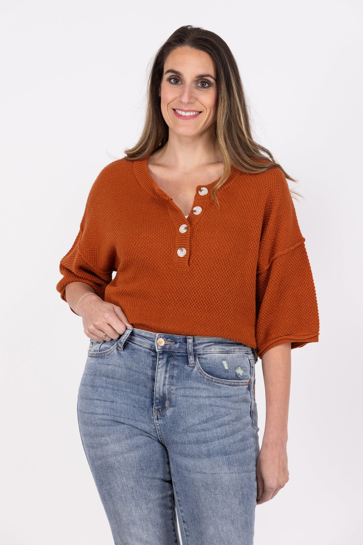 Nobody Is Around Women's Textured 1/2 Sleeve Top