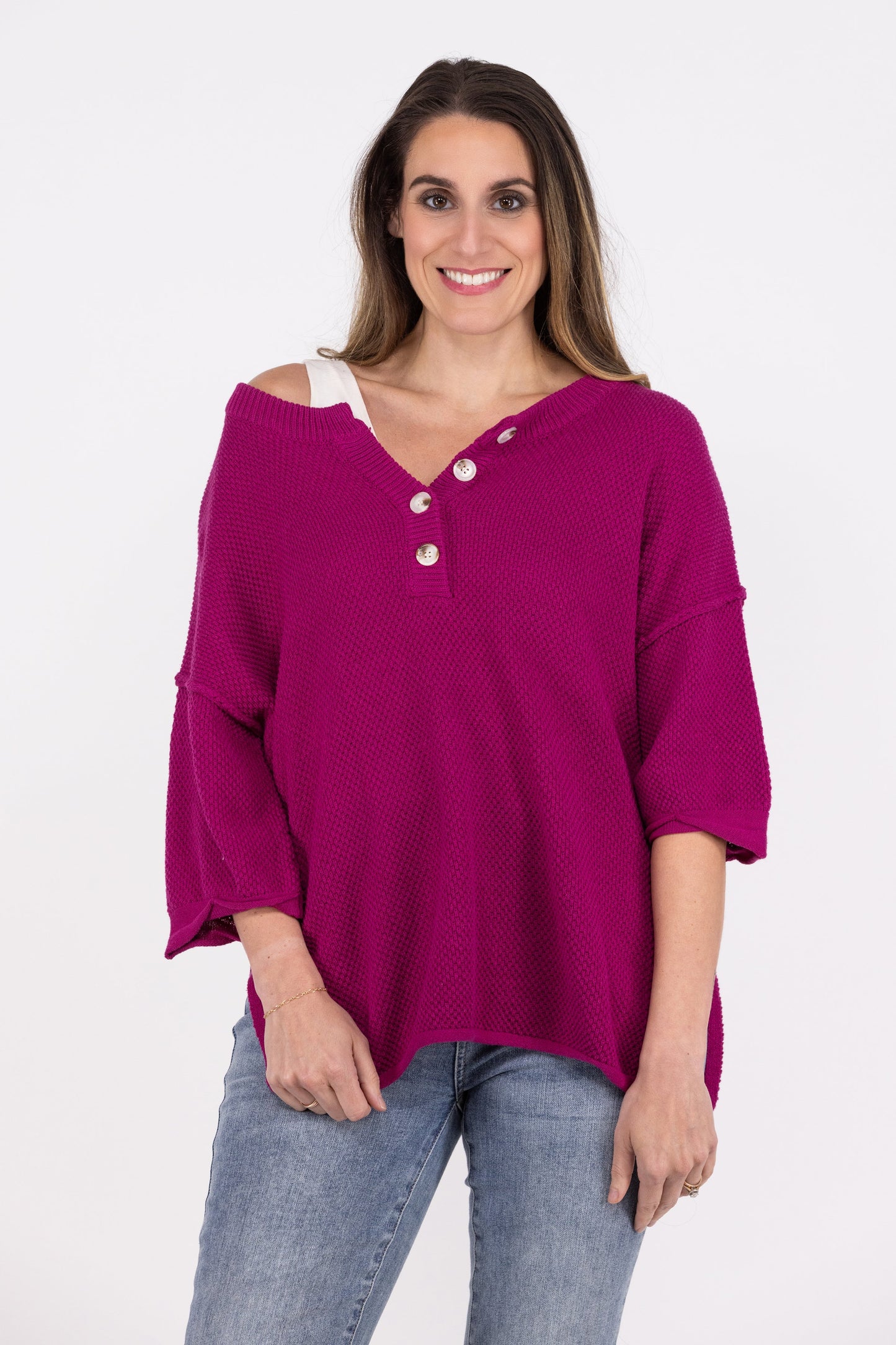 Nobody Is Around Women's Textured 1/2 Sleeve Top