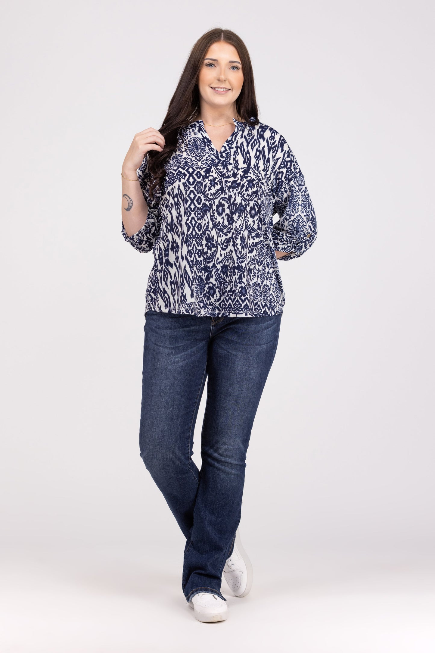 Royal Seas Women's V-Neck 3/4 Sleeve Top