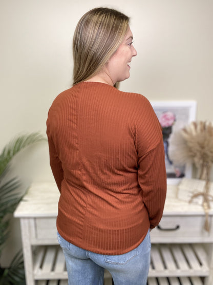 Dreaming Bigger Women's Hi-Low Stretchy Long Sleeve Top