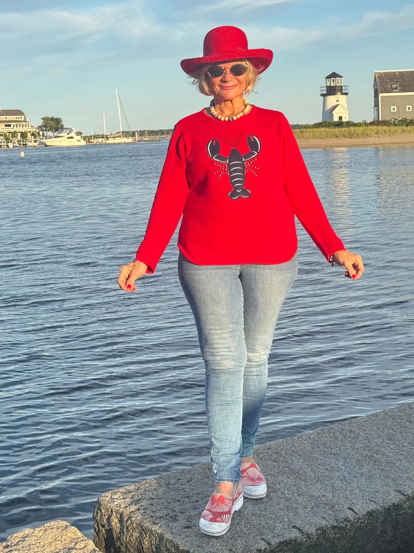 RED LOBSTER SWEATER