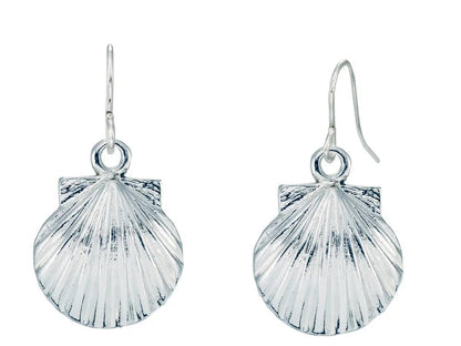 Shell stud earrings
