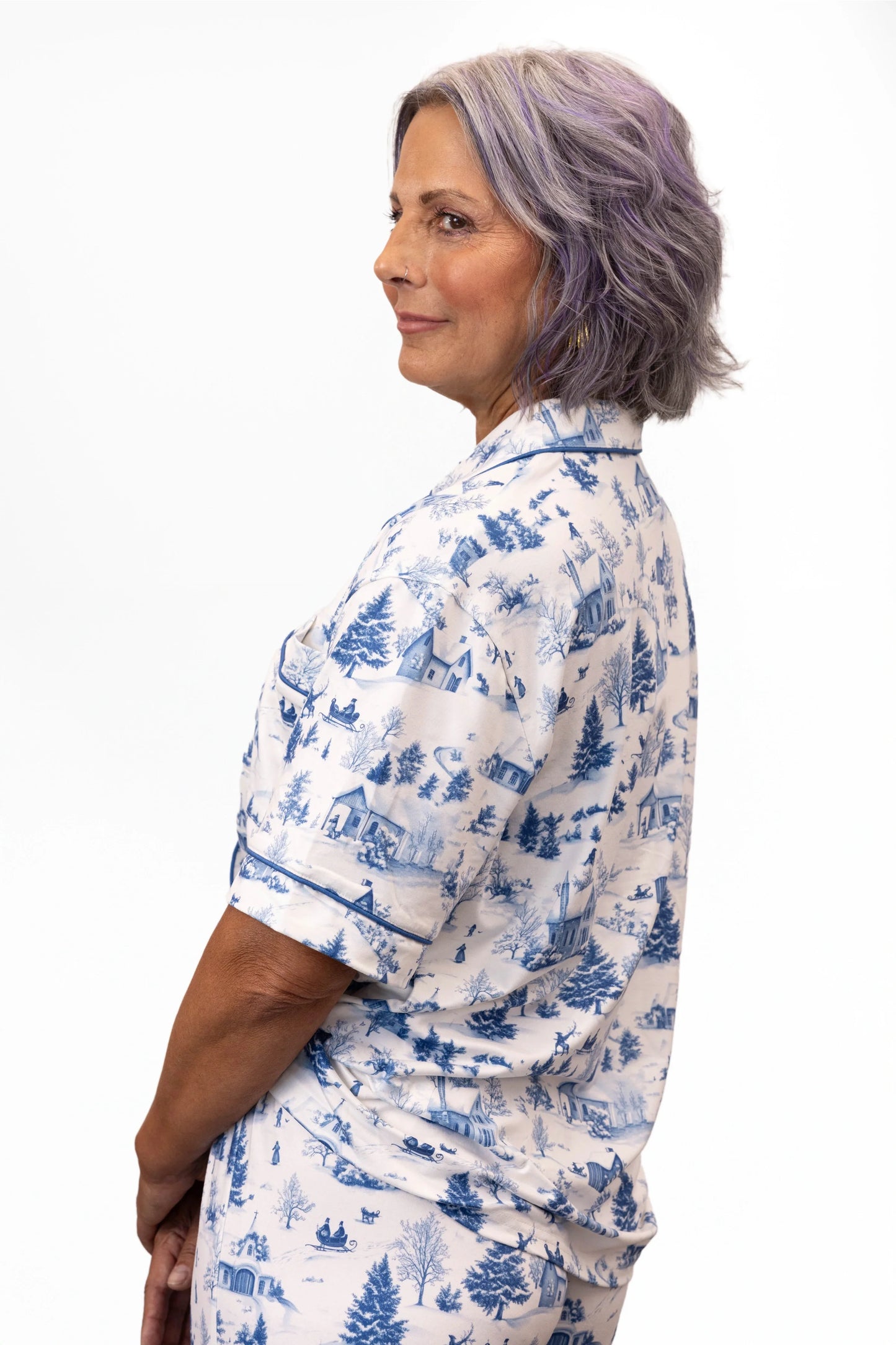 ALB Custom Women's Festive Short Sleeve and Pants Jammies Set