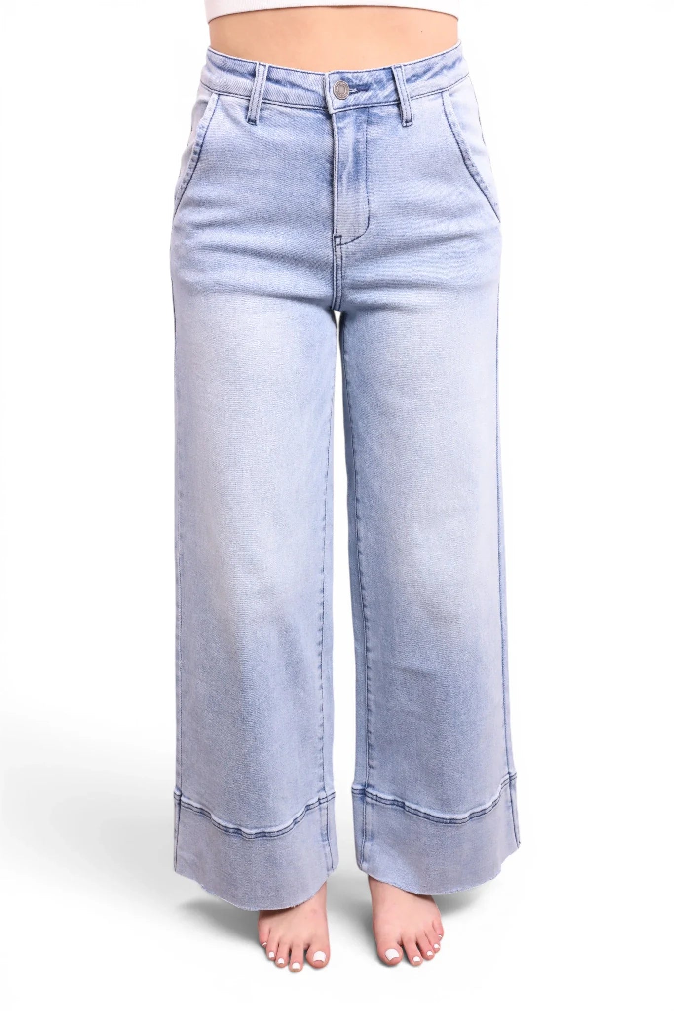 The Lynn High-Rise Booty Lifting Wide Leg Jeans