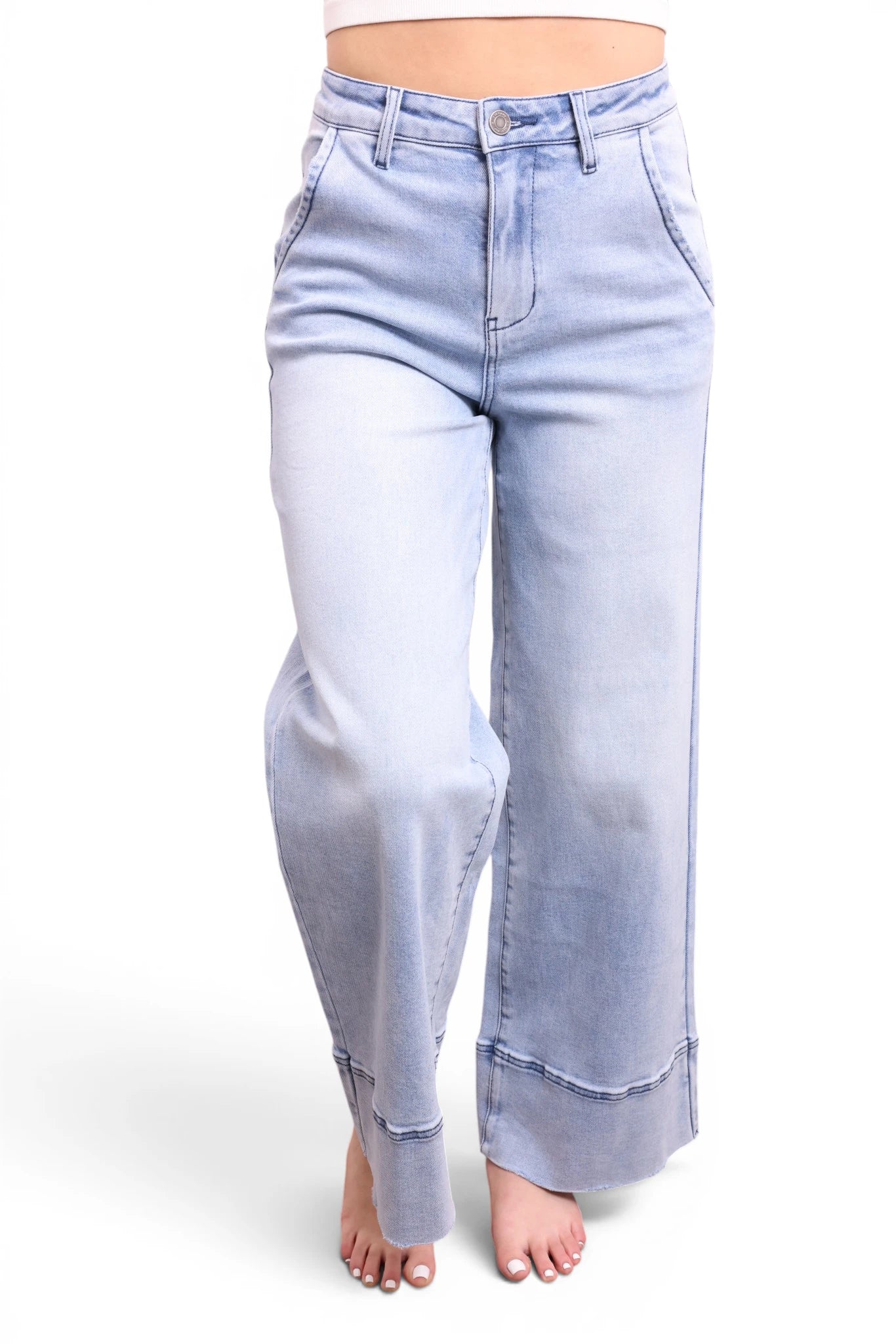 The Lynn High-Rise Booty Lifting Wide Leg Jeans