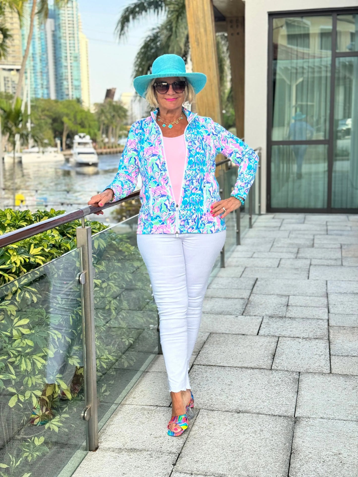SPLASH OF PINK  FULL ZIPPER