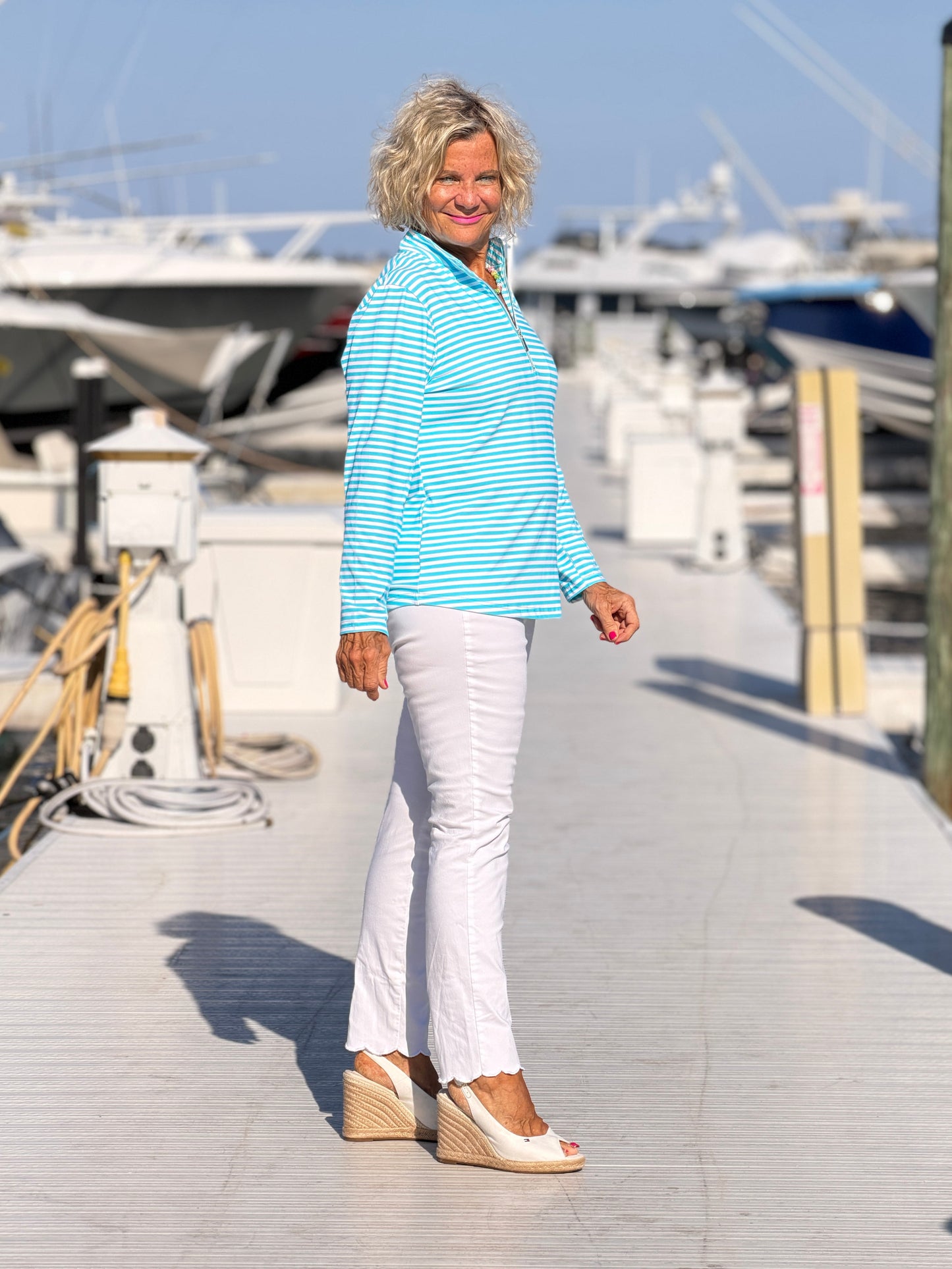 OCEAN BLUE HALF ZIPPER TOP