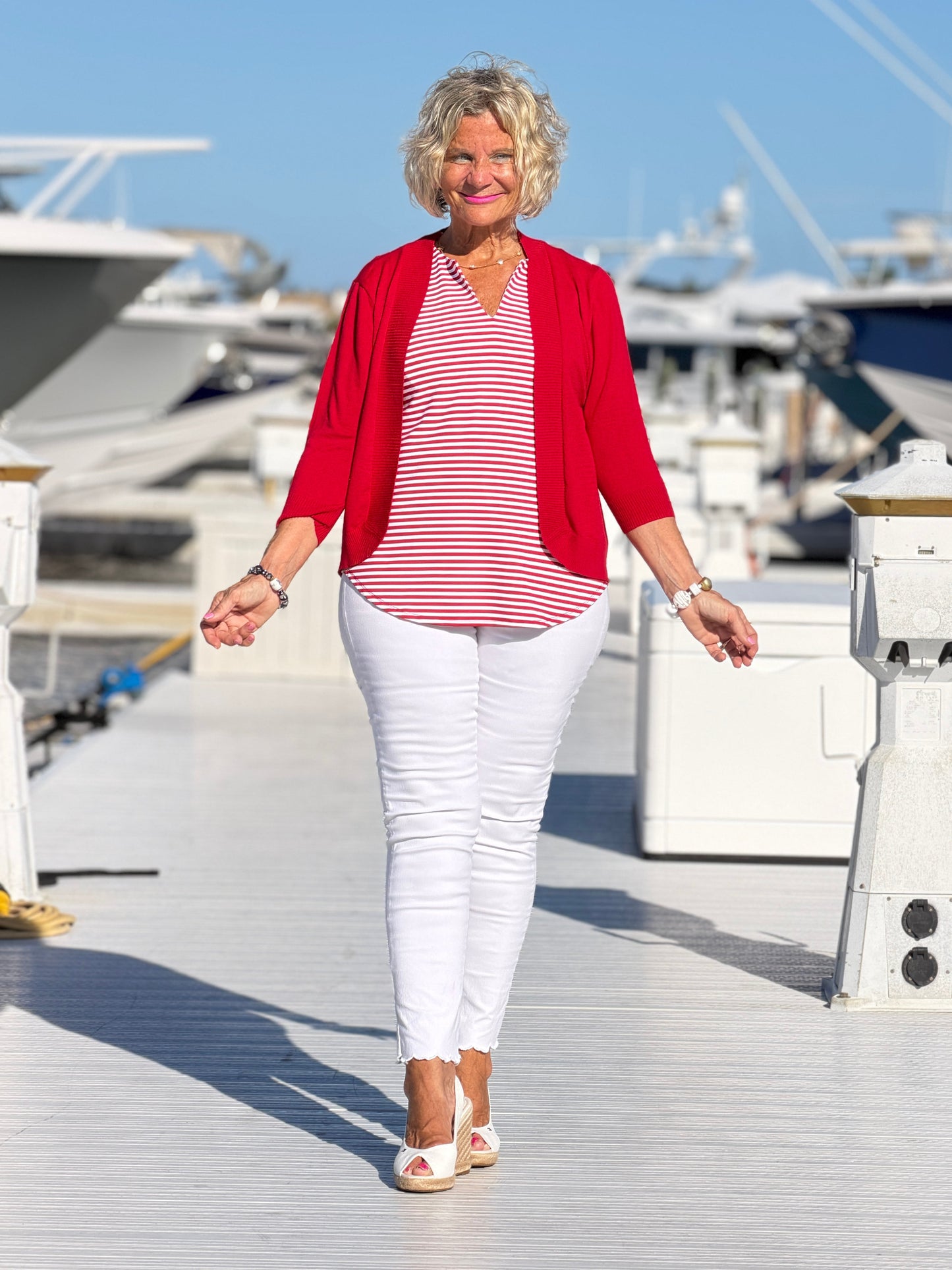REGATTA RED STRIPED NOTCH TOP