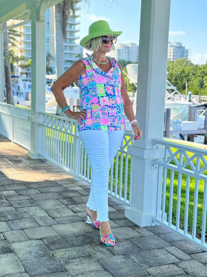 SANDY BEACH COLOR SLEEVELESS RUFFLE TOP