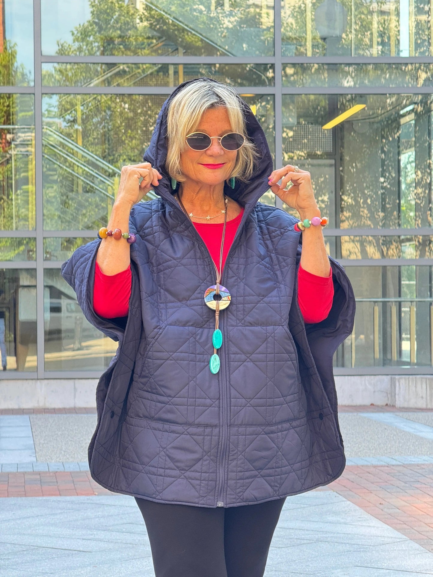 MULTI NAVY CIRCLE NECKLACE