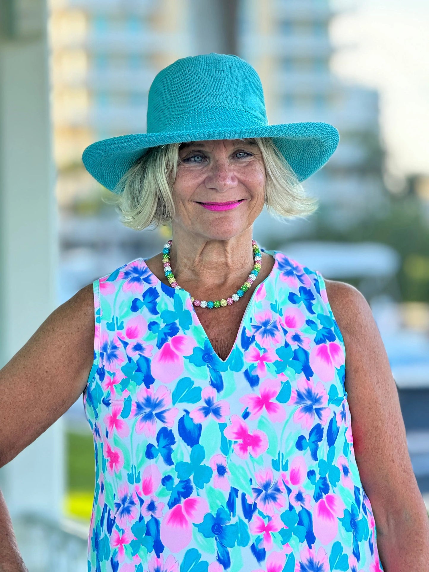 PINK PETALS SLEEVELESS V NECK