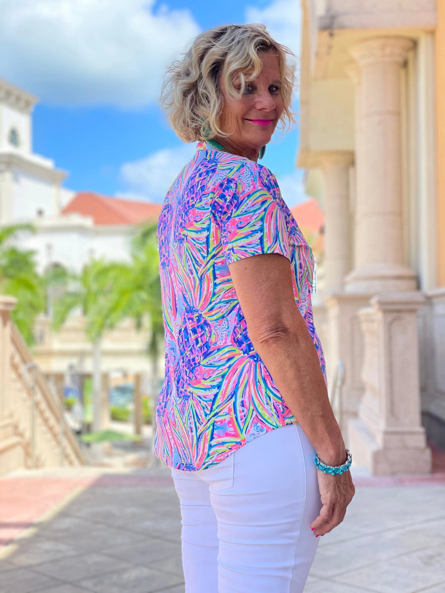 PINK PINEAPPLE SHORT SLEEVE